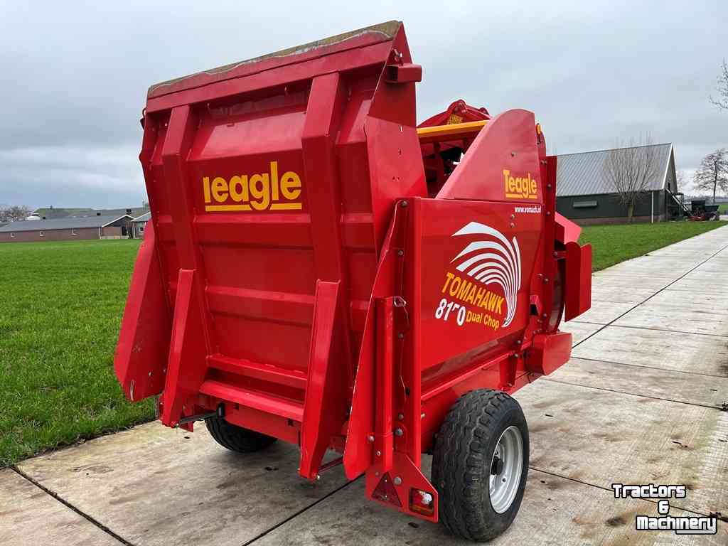 Straw spreader for boxes Teagle Tomahawk 8150SC Dualchop