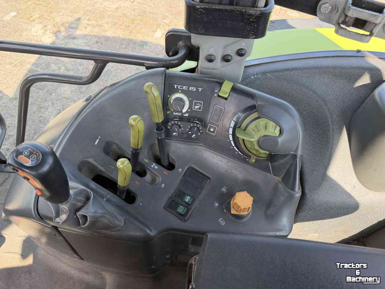 Tractor Claas Ares 547 ATZ