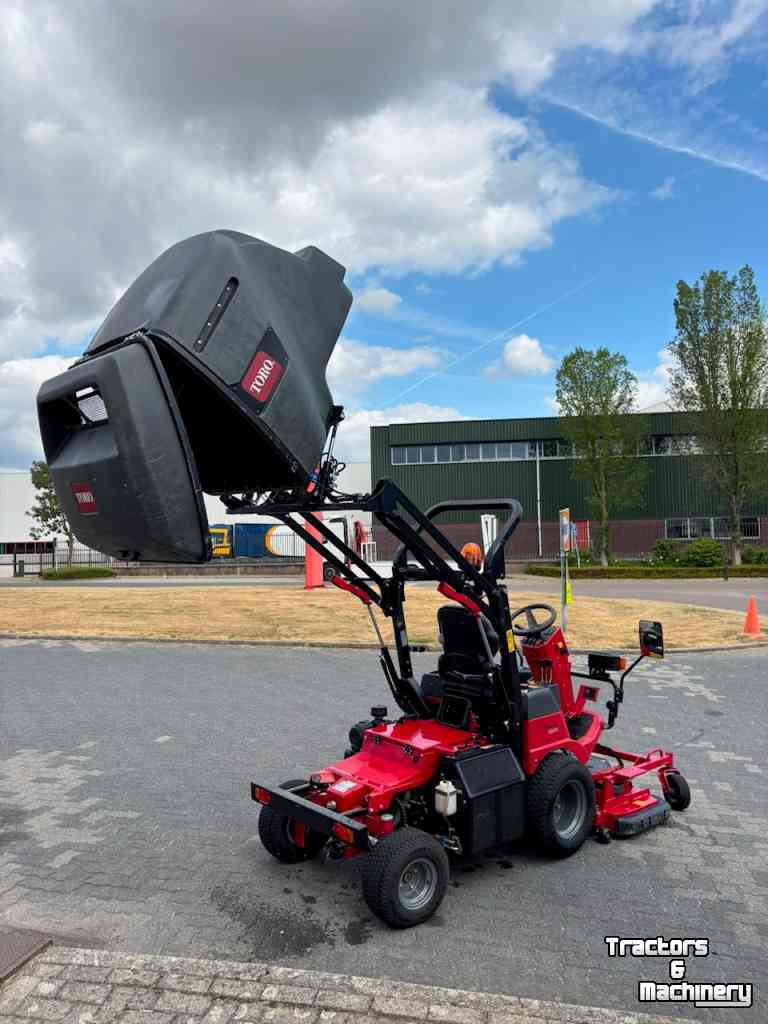 Ride-on mower Toro Proline H800