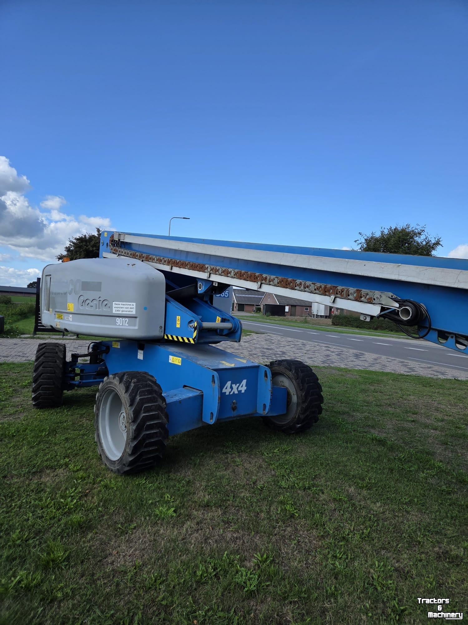 Articulated platforms  Genie S-65 met nieuwe Va- keuring Gereserveerd