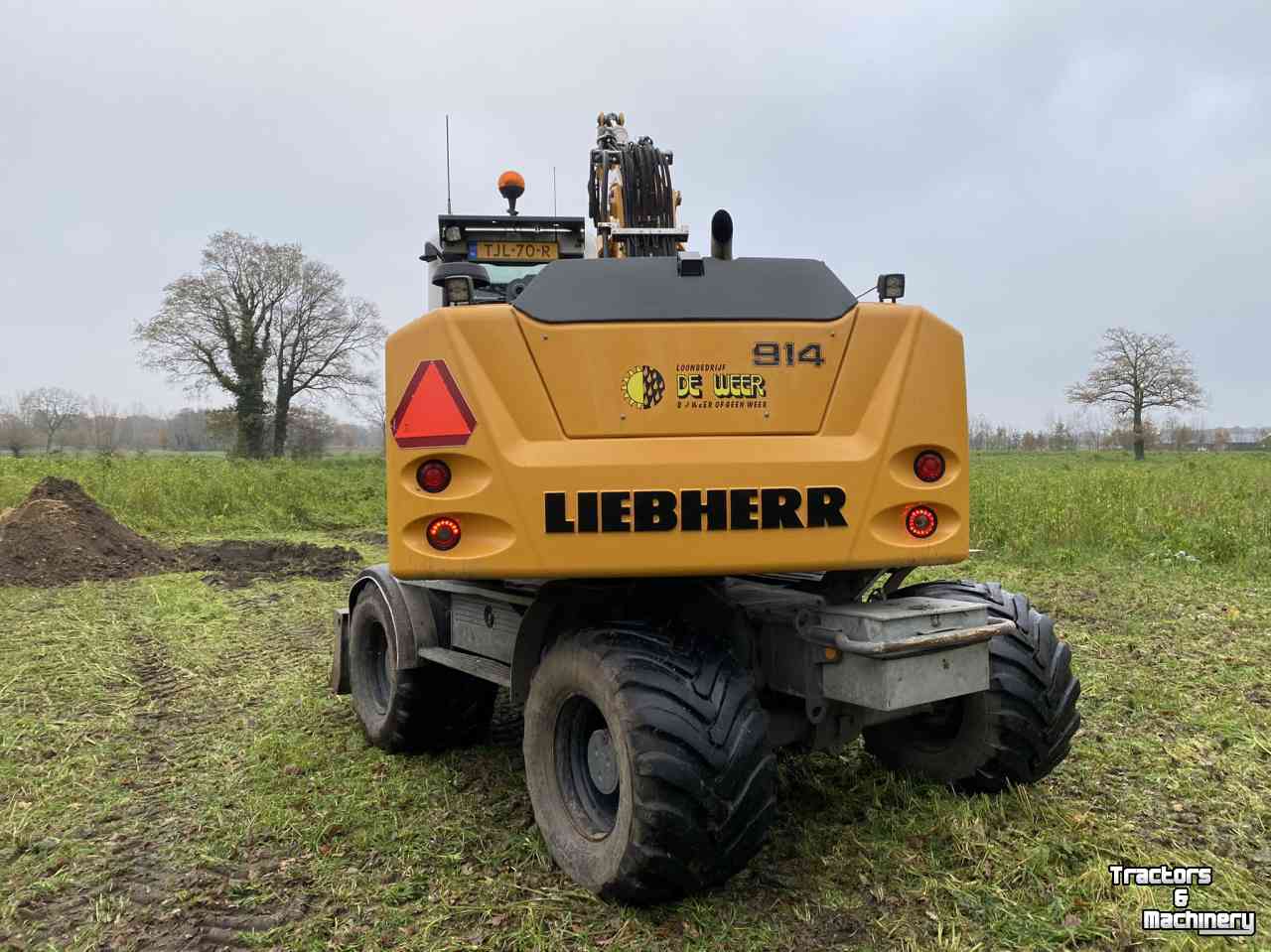Excavator mobile Liebherr 914
