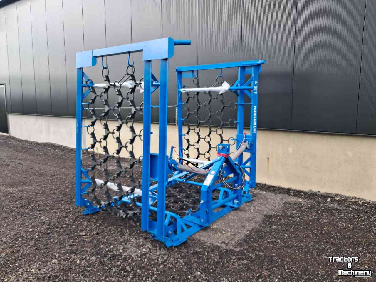 Pasture harrow  Nieuwe weideslepen Intertech