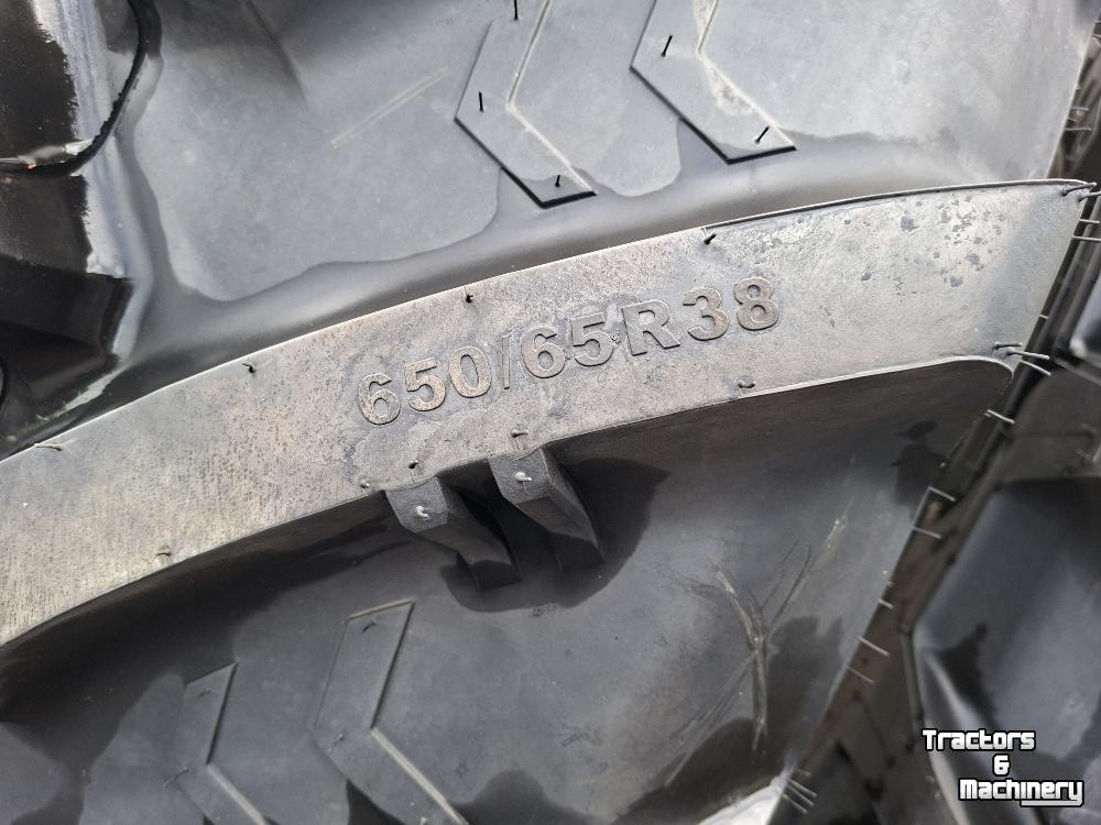 Wheels, Tyres, Rims & Dual spacers Ascenso 650/65R38