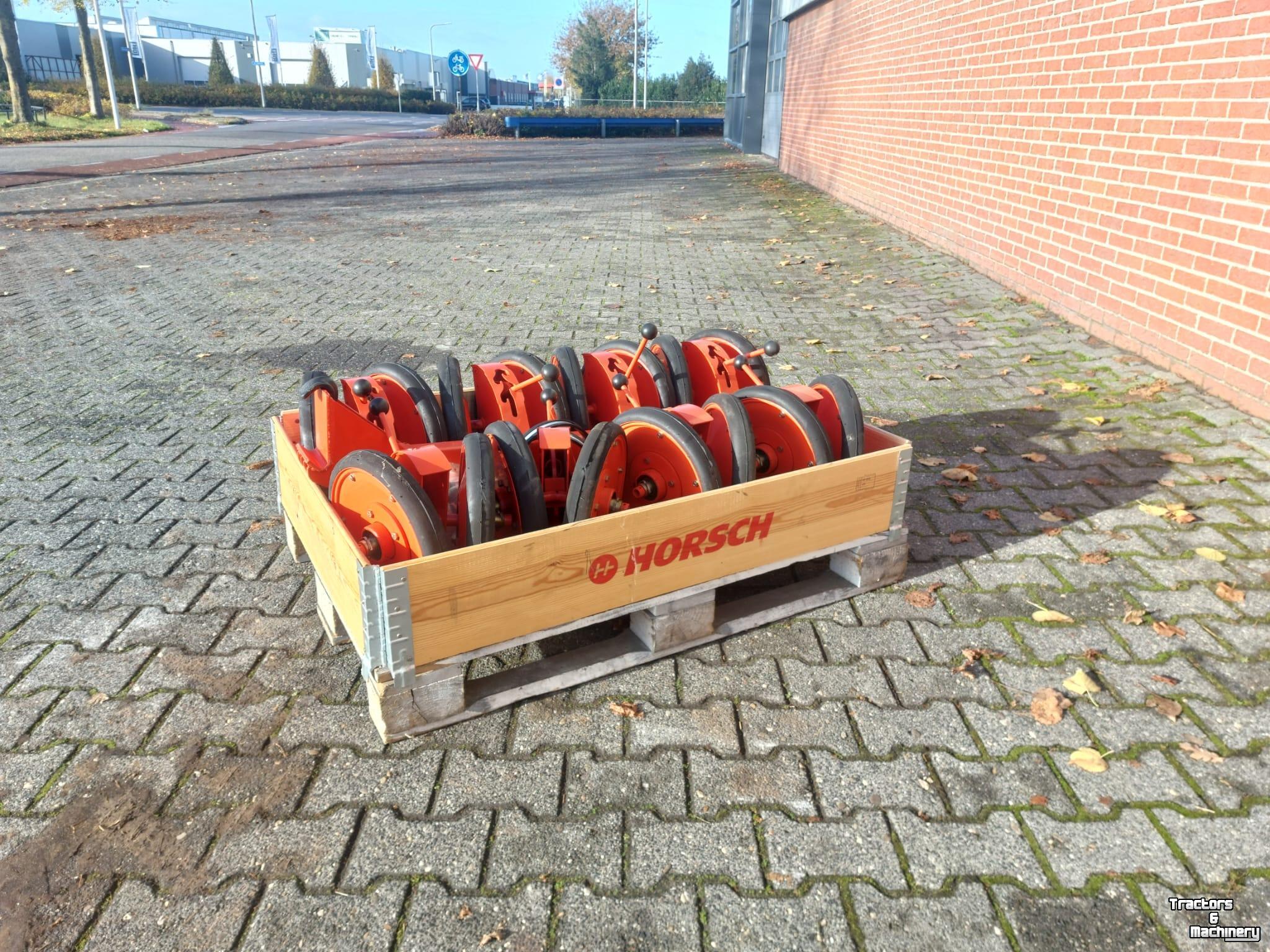 Vegetable- / Precision-seed drill Kuhn Maxima Aandrukwielen