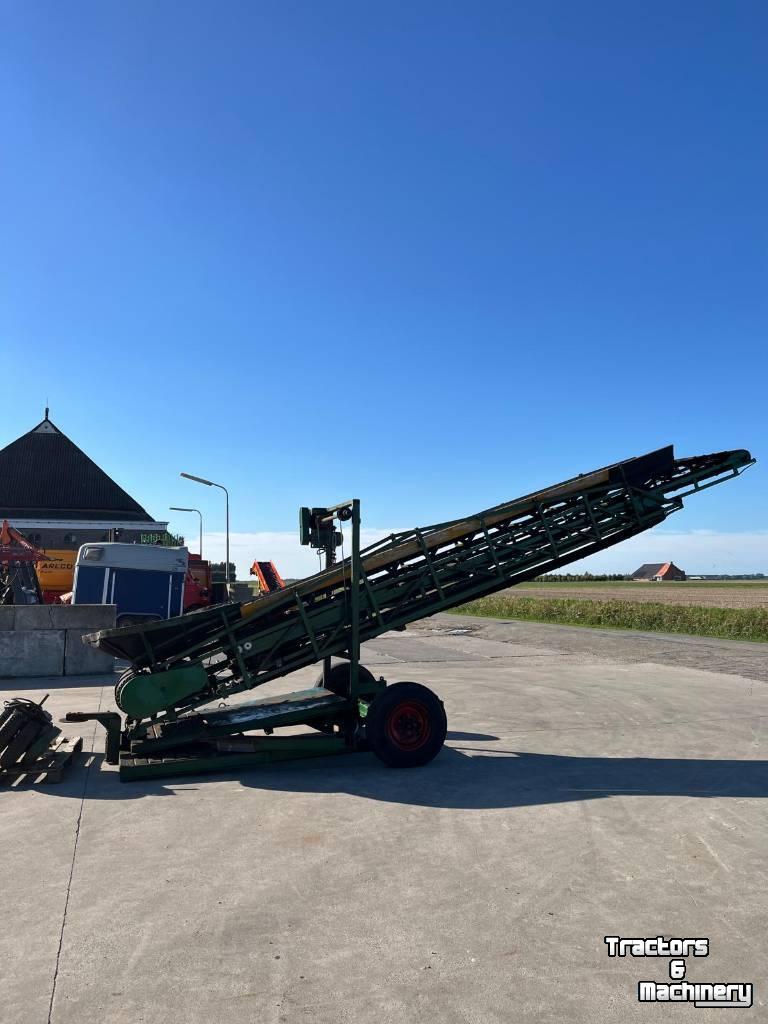 Telescopic storeloader Visser KB 11 Hallenvuller