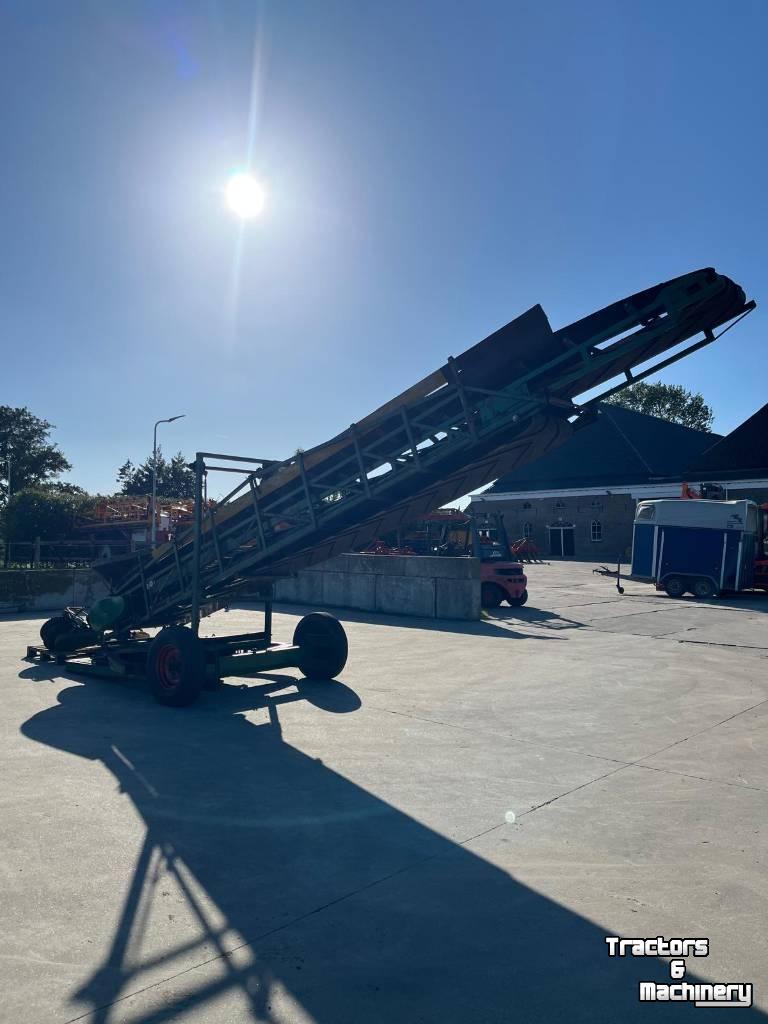 Telescopic storeloader Visser KB 11 Hallenvuller