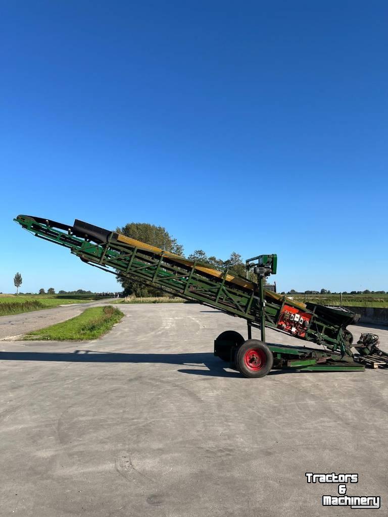 Telescopic storeloader Visser KB 11 Hallenvuller