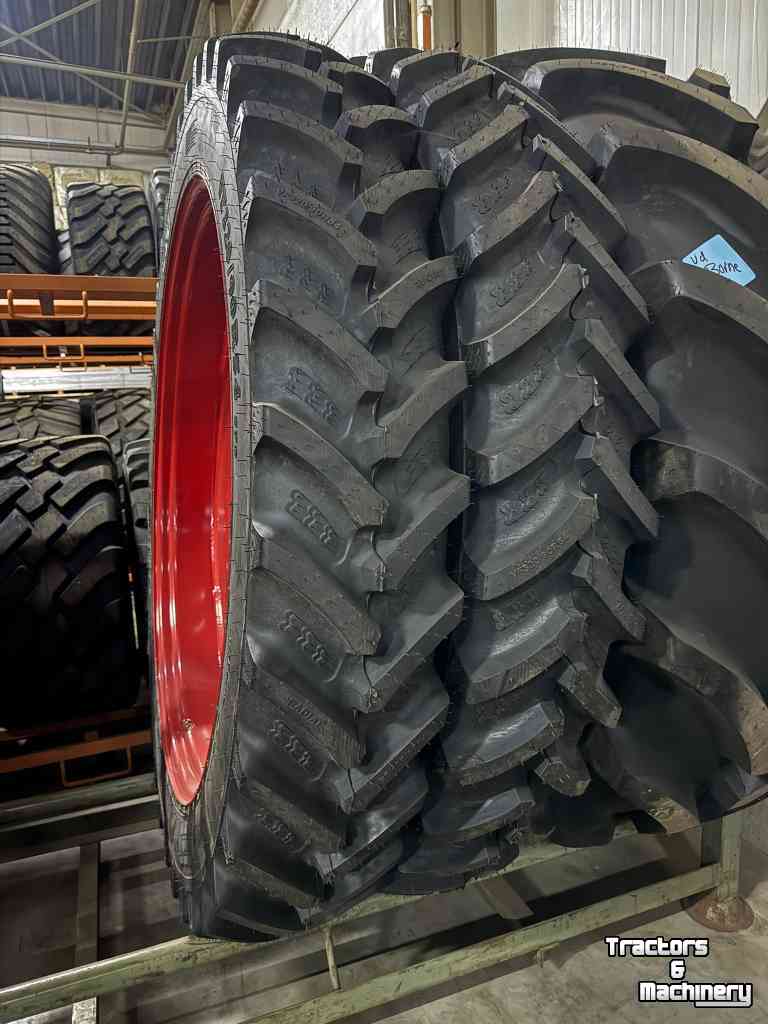 Wheels, Tyres, Rims & Dual spacers  
