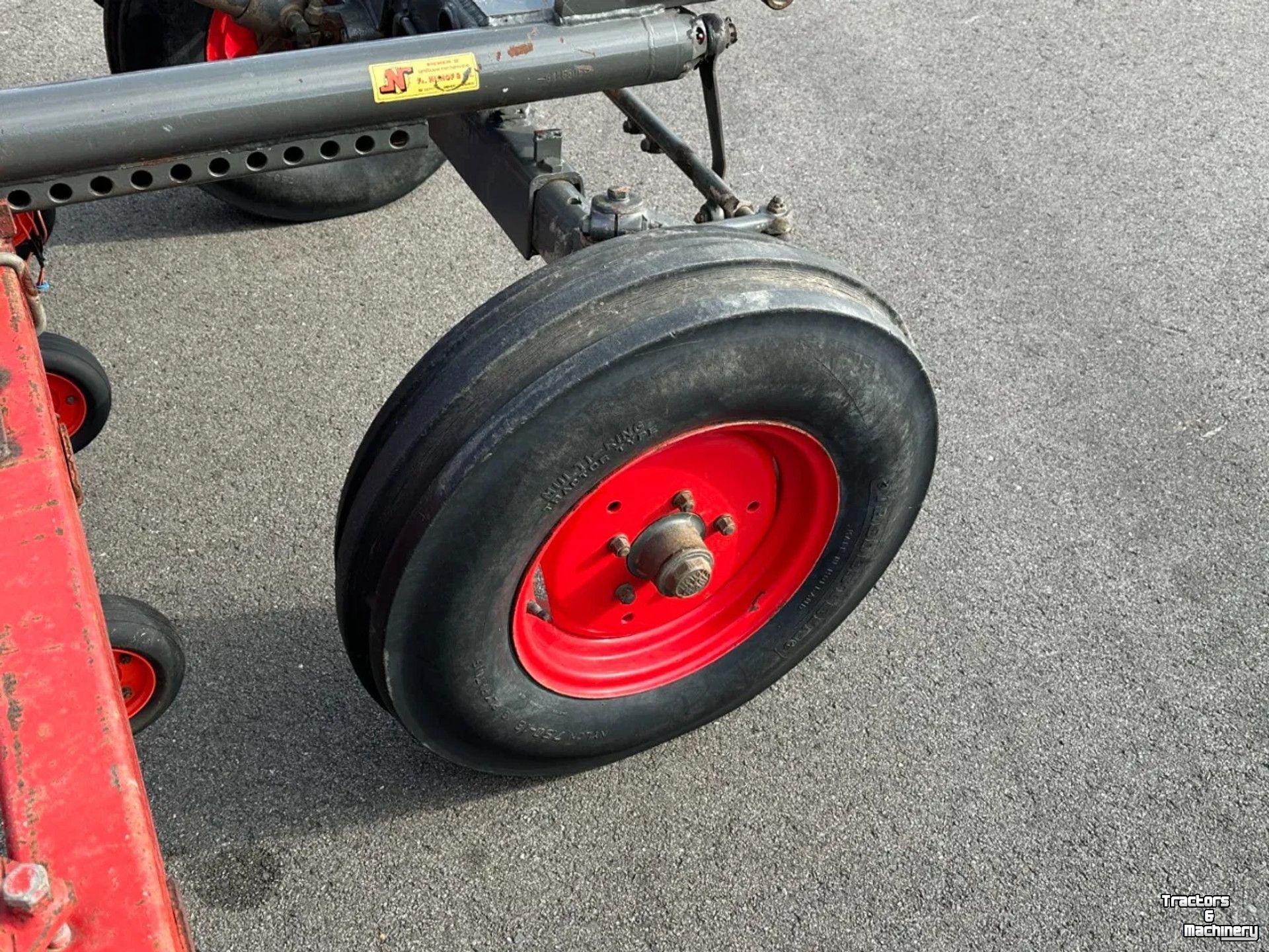 Tractor Eicher GT40