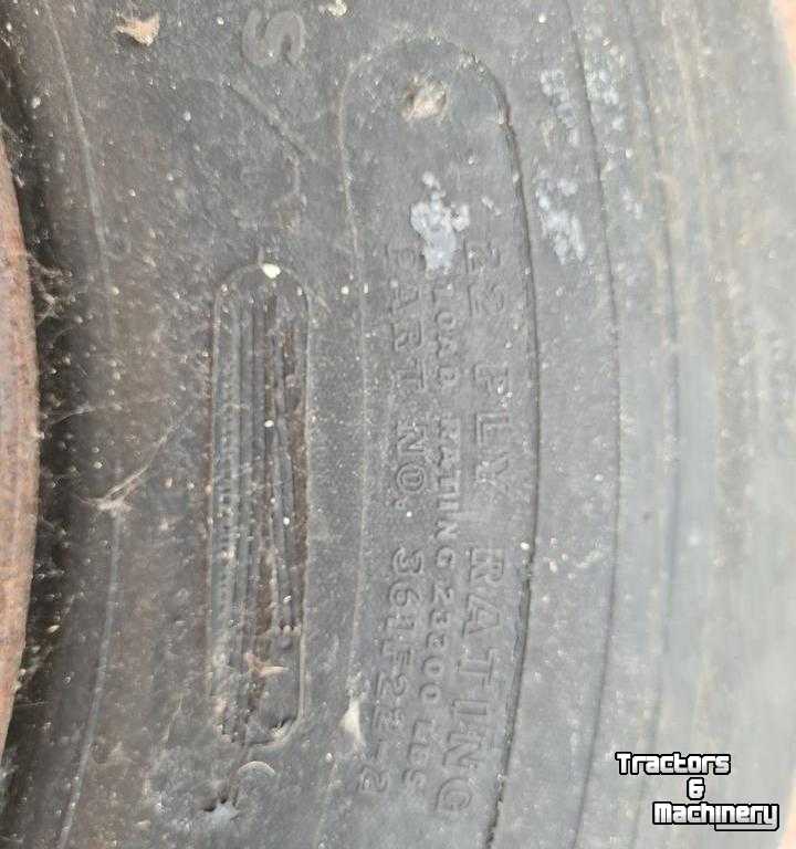 Wheels, Tyres, Rims & Dual spacers  36x11