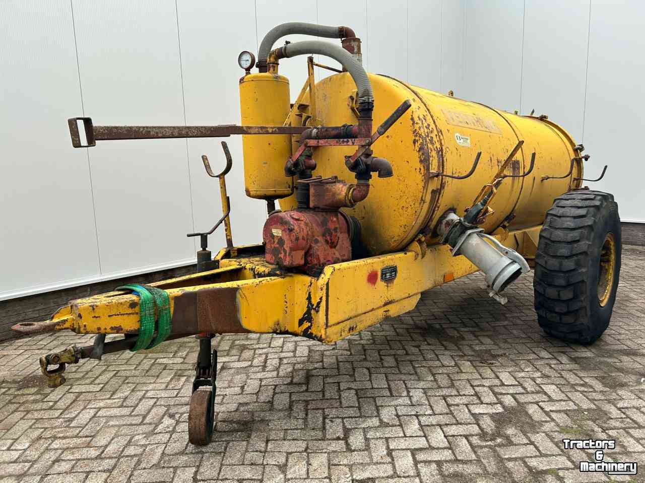Slurry tank Veenhuis 3600
