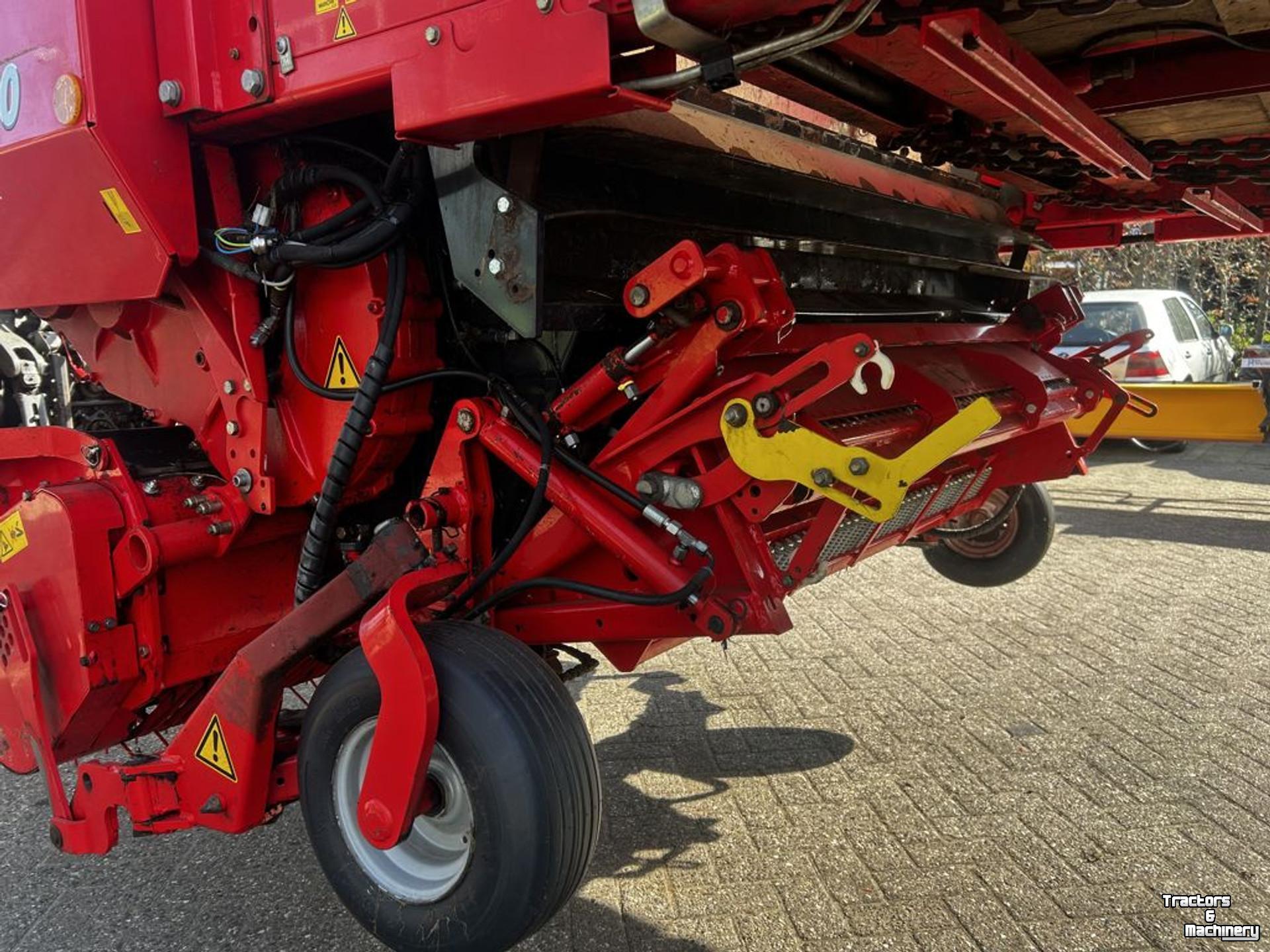 Self-loading wagon Pottinger 8010L