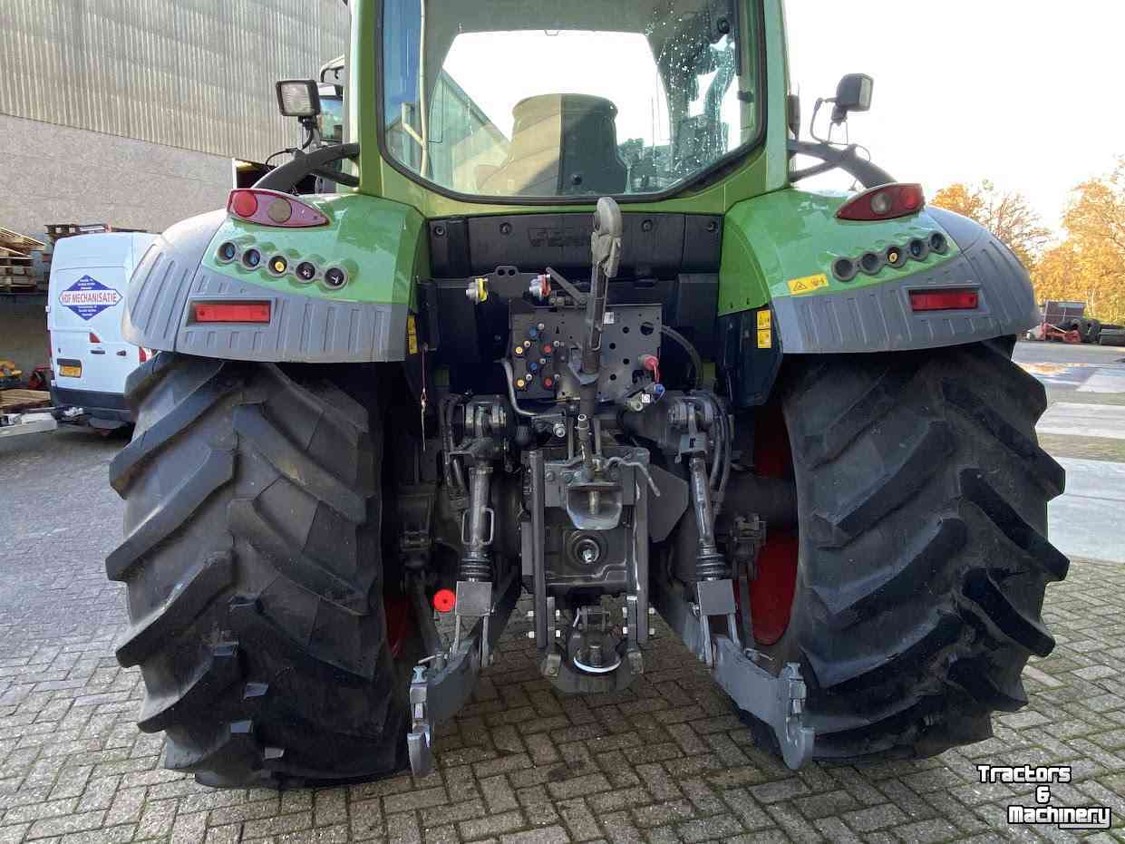Tractors Fendt 513 S4 Natural Green