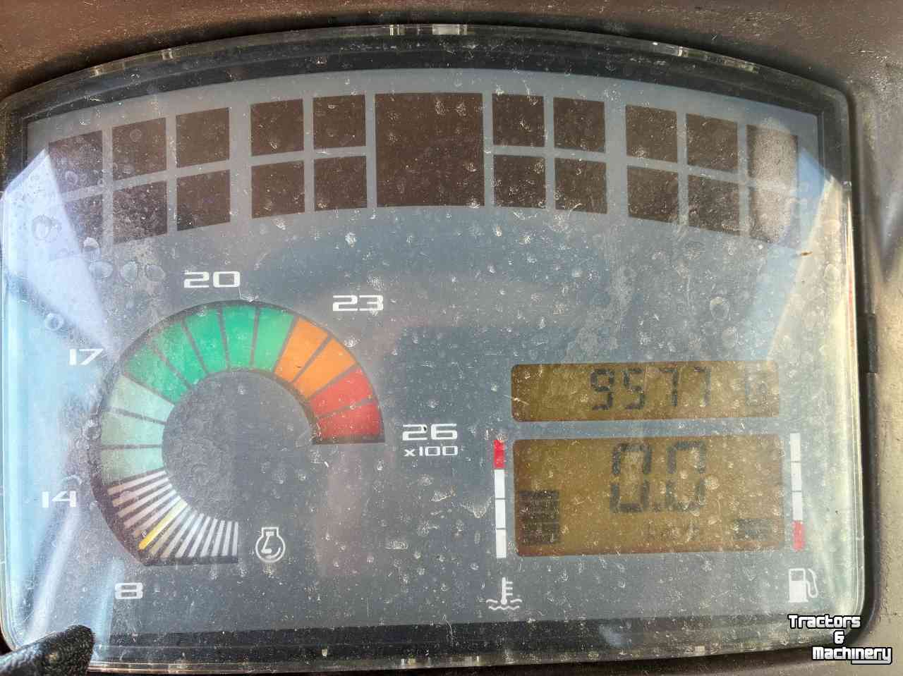 Tractor Renault Ares 550 RZ