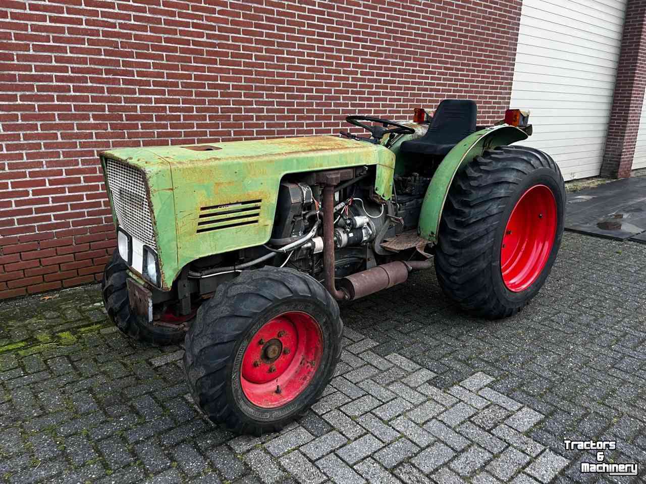 Horticultural Tractors Fendt 200V