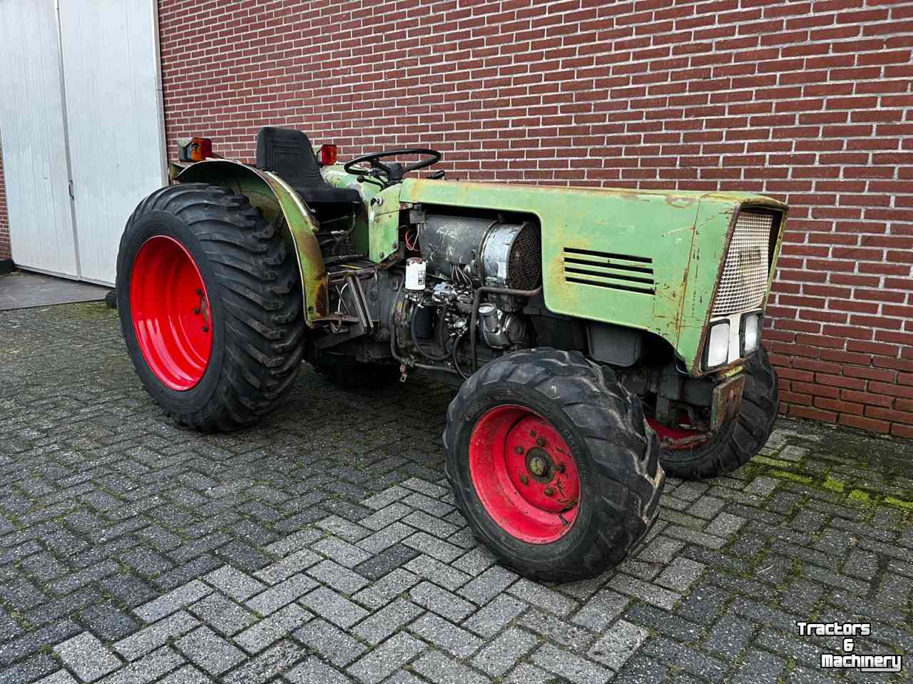 Horticultural Tractors Fendt 200V