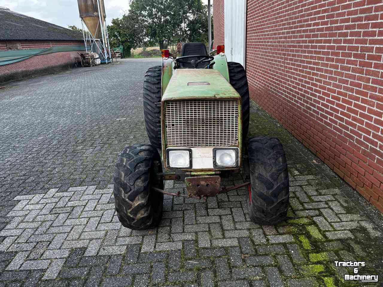 Horticultural Tractors Fendt 200V
