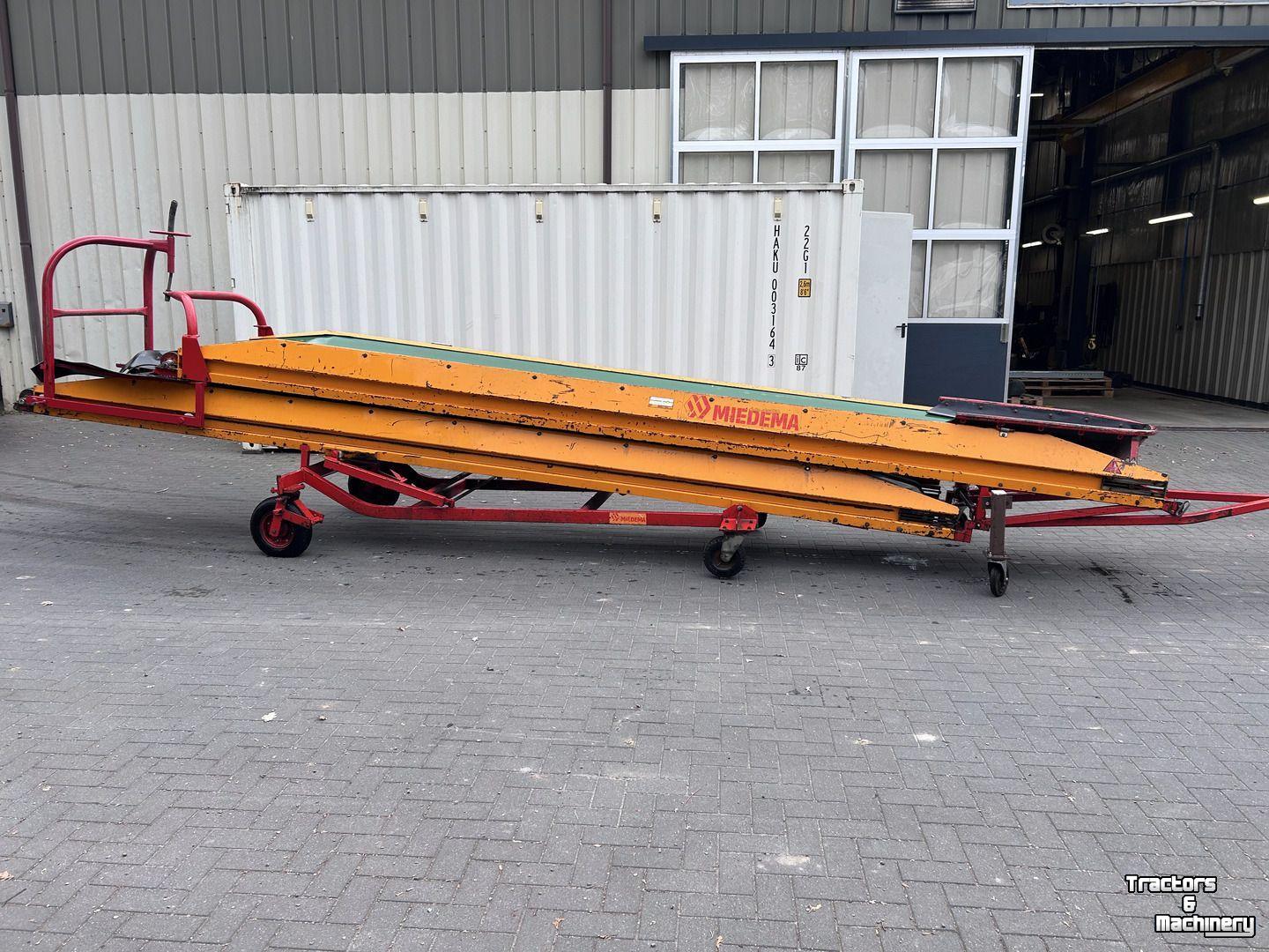Telescopic conveyor Miedema TAT 120-70