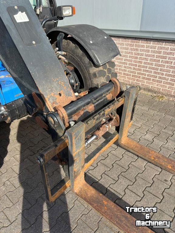 Telehandler New Holland E70