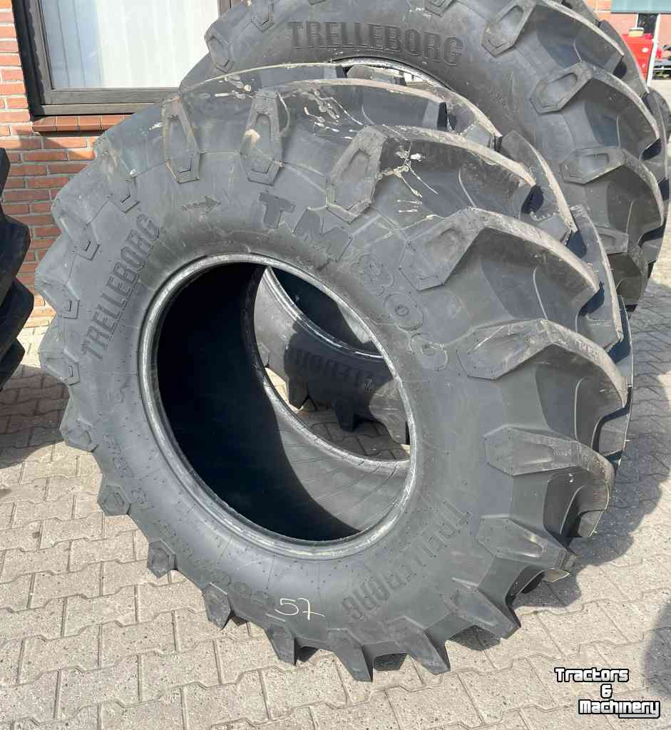 Wheels, Tyres, Rims & Dual spacers Trelleborg 650/65-R42 TM800 en 540/65-R30 TM800 Nieuw