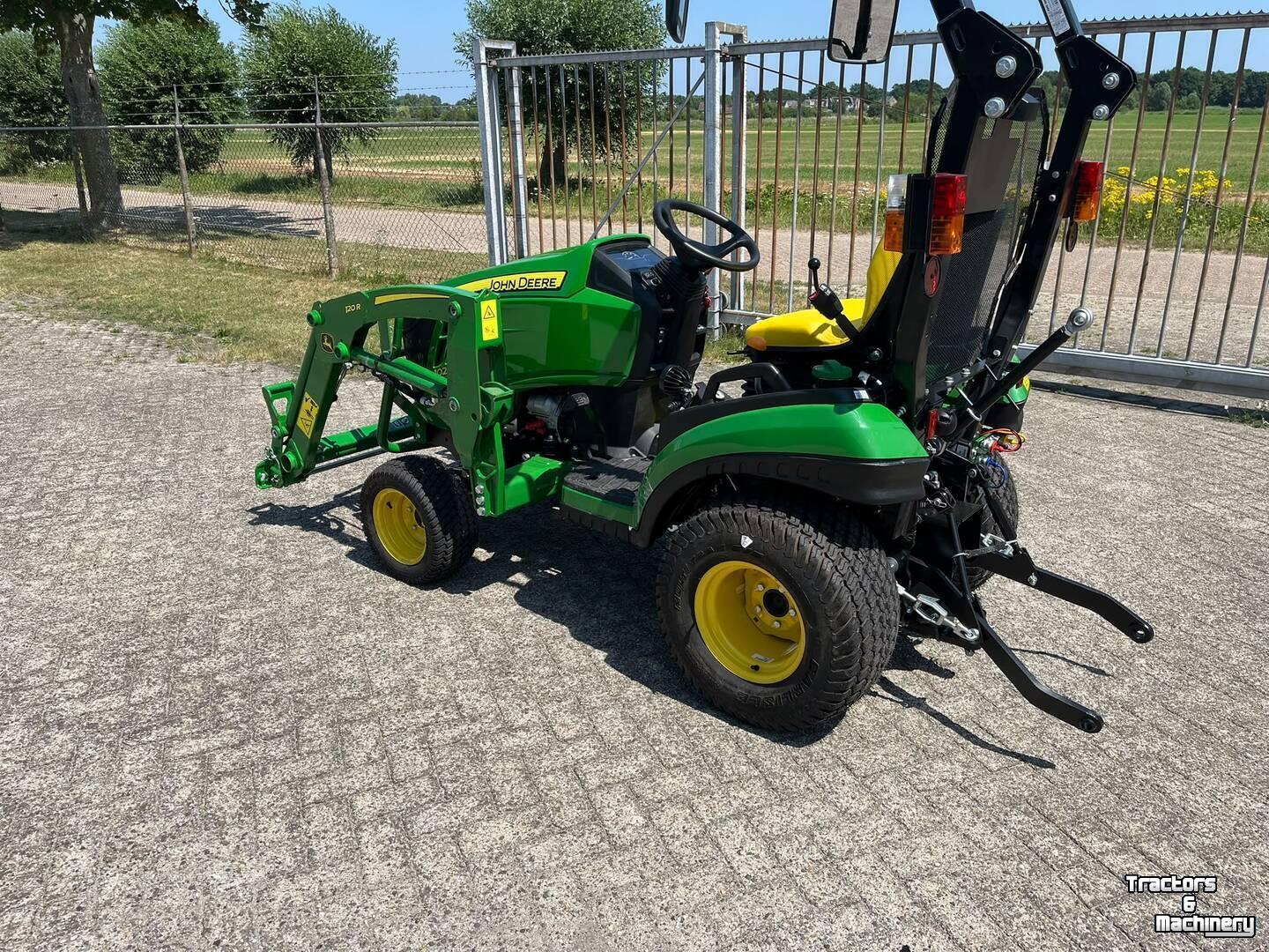 Small-track Tractor John Deere 1026R