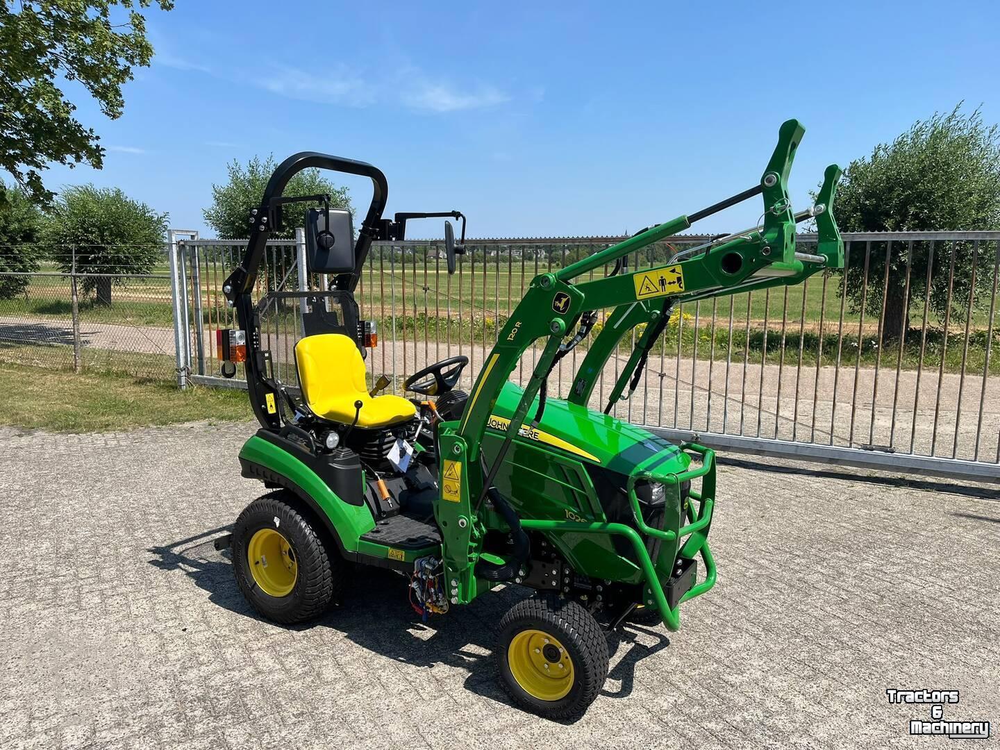 Small-track Tractor John Deere 1026R