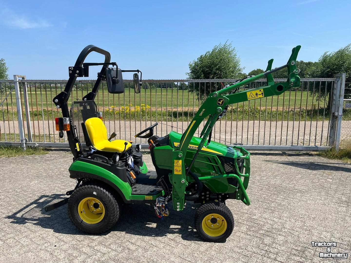 Small-track Tractor John Deere 1026R