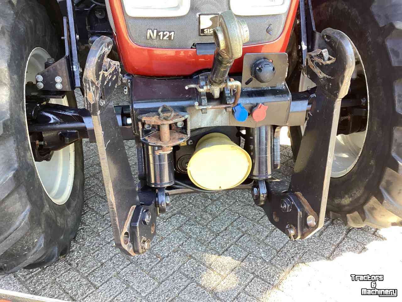 Tractor Valtra N121 H3