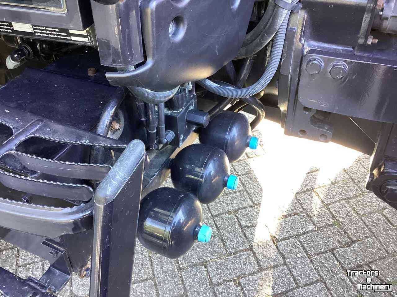 Tractor Valtra N121 H3