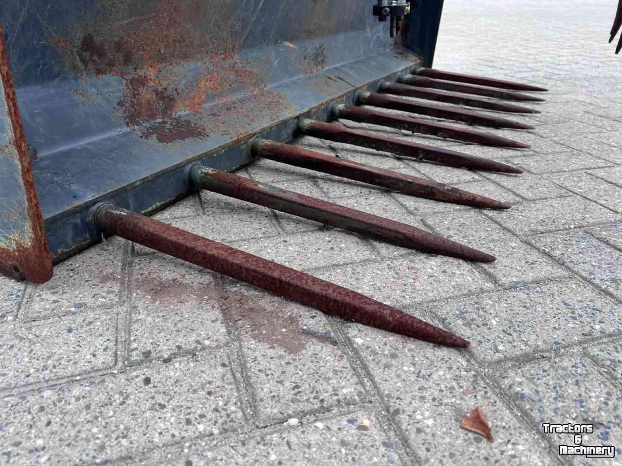 Manure Grabs Stoll Mestgrijper pelikaanbak gebruikt