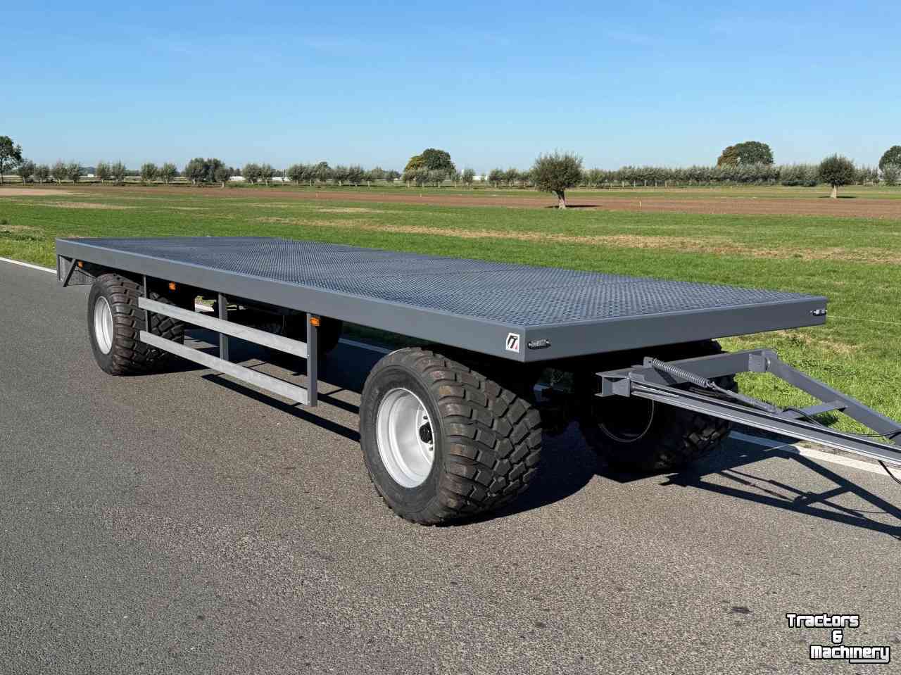 Agricultural wagon Midejo Balenwagen / landbouwwagen / balenkar lengte:   6,5, 7,5, 8,5 Midejo