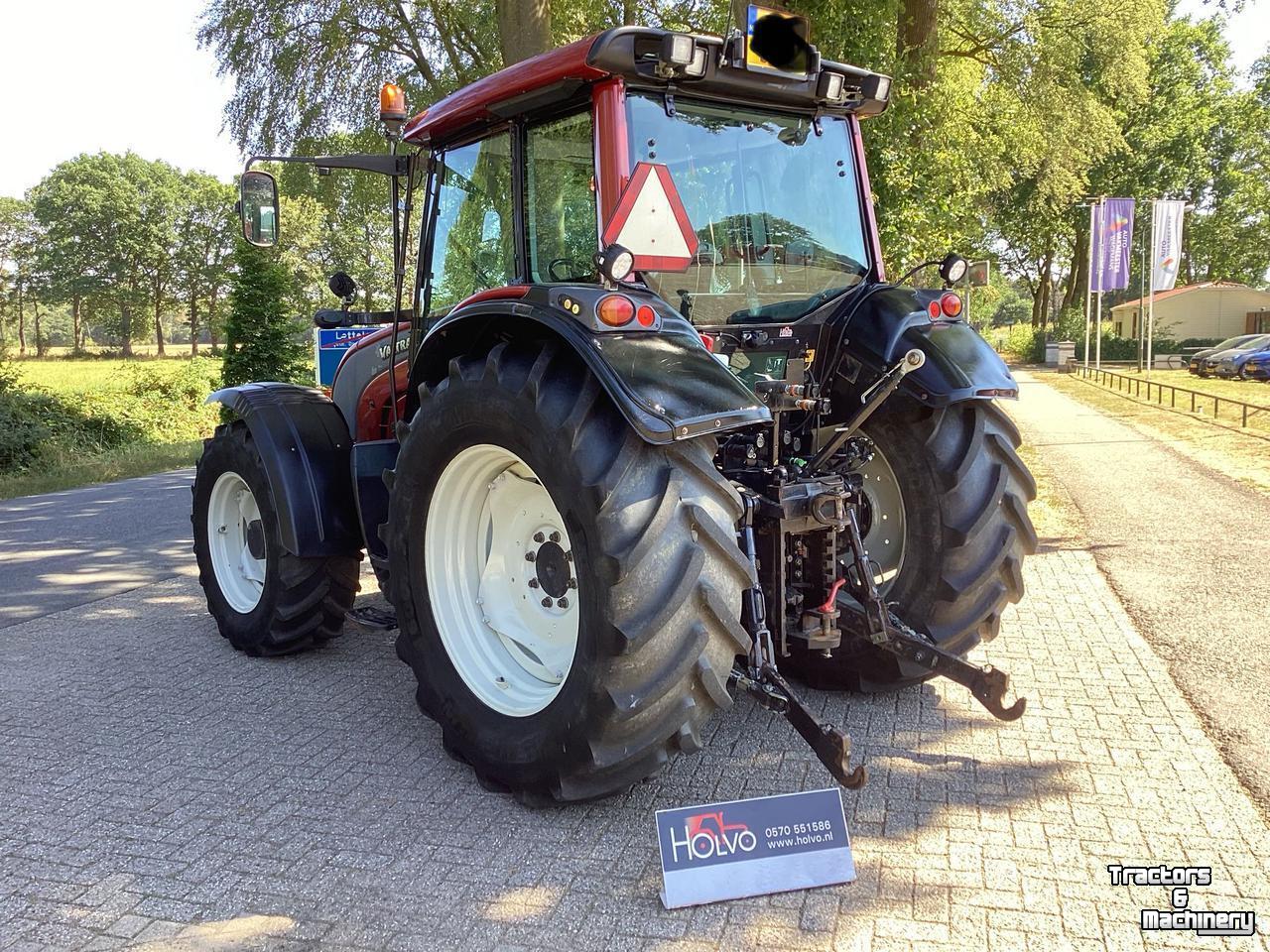 Tractor Valtra N121 H3