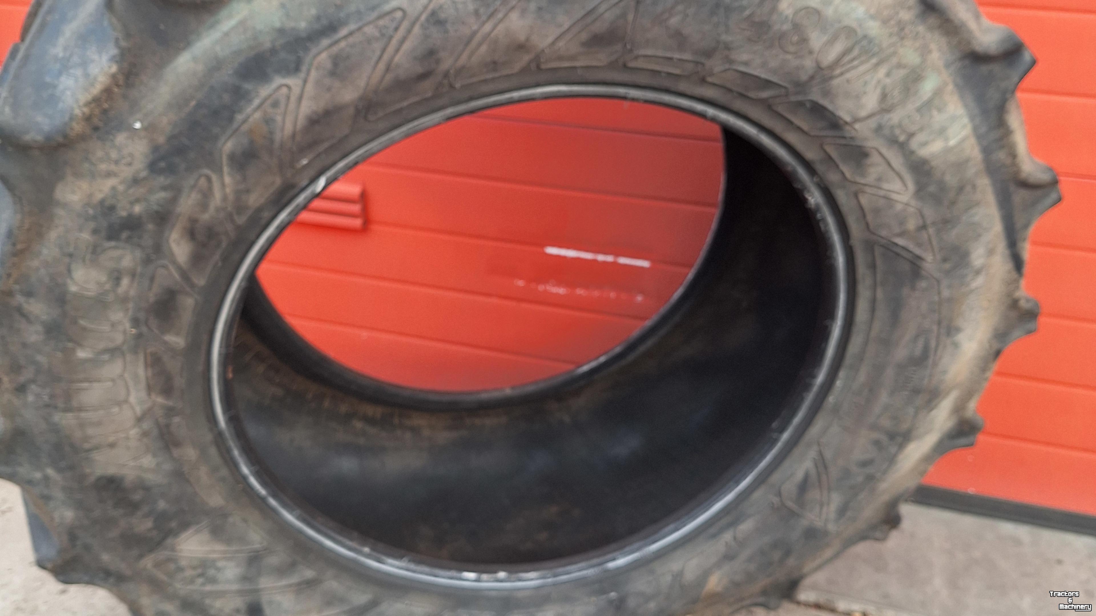 Wheels, Tyres, Rims & Dual spacers Mitas MITAS 480/65X28 MITAS BUITENBAND