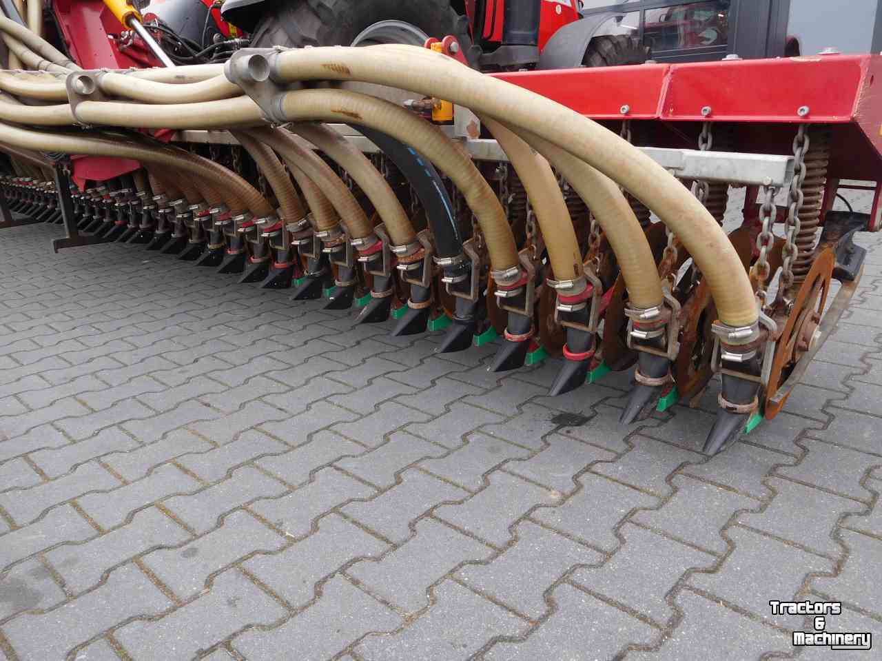 Grassland injector Vredo ZB3 8750