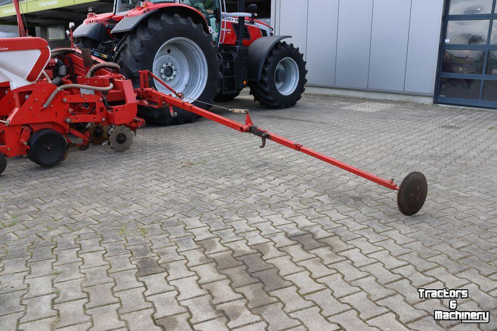 Seed drill Kverneland KVERNELAND Optima HD 8-RIJ