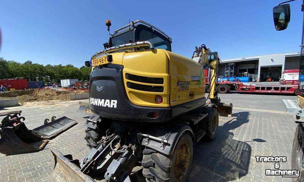 Excavator mobile Yanmar B75W