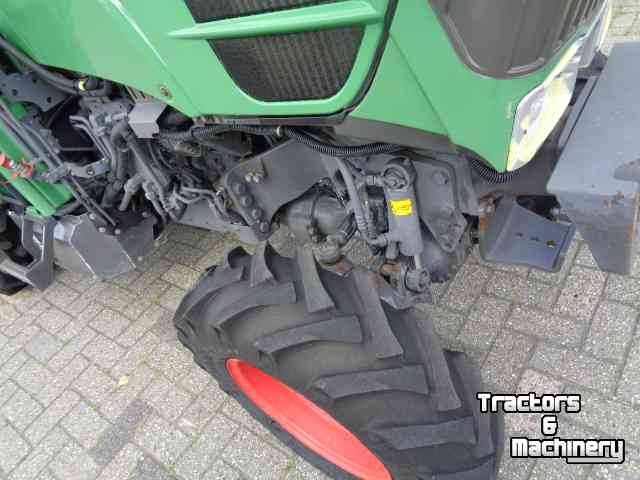 Small-track Tractors Fendt 207v vario
