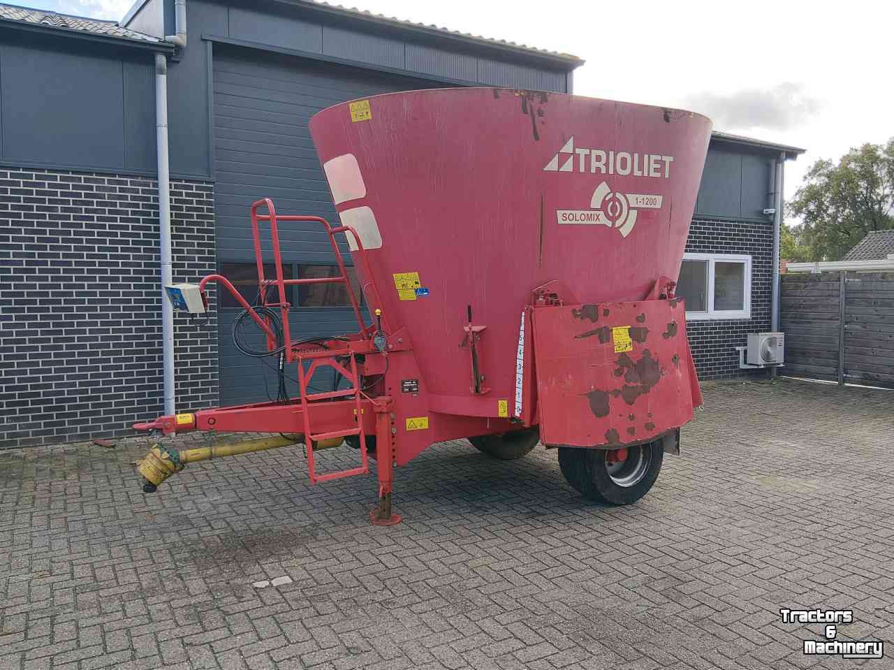 Feed mixer Trioliet Solomix 1-1200 Voermengwagen