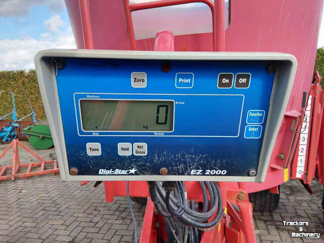 Feed mixer Trioliet Solomix 1-1200 Voermengwagen
