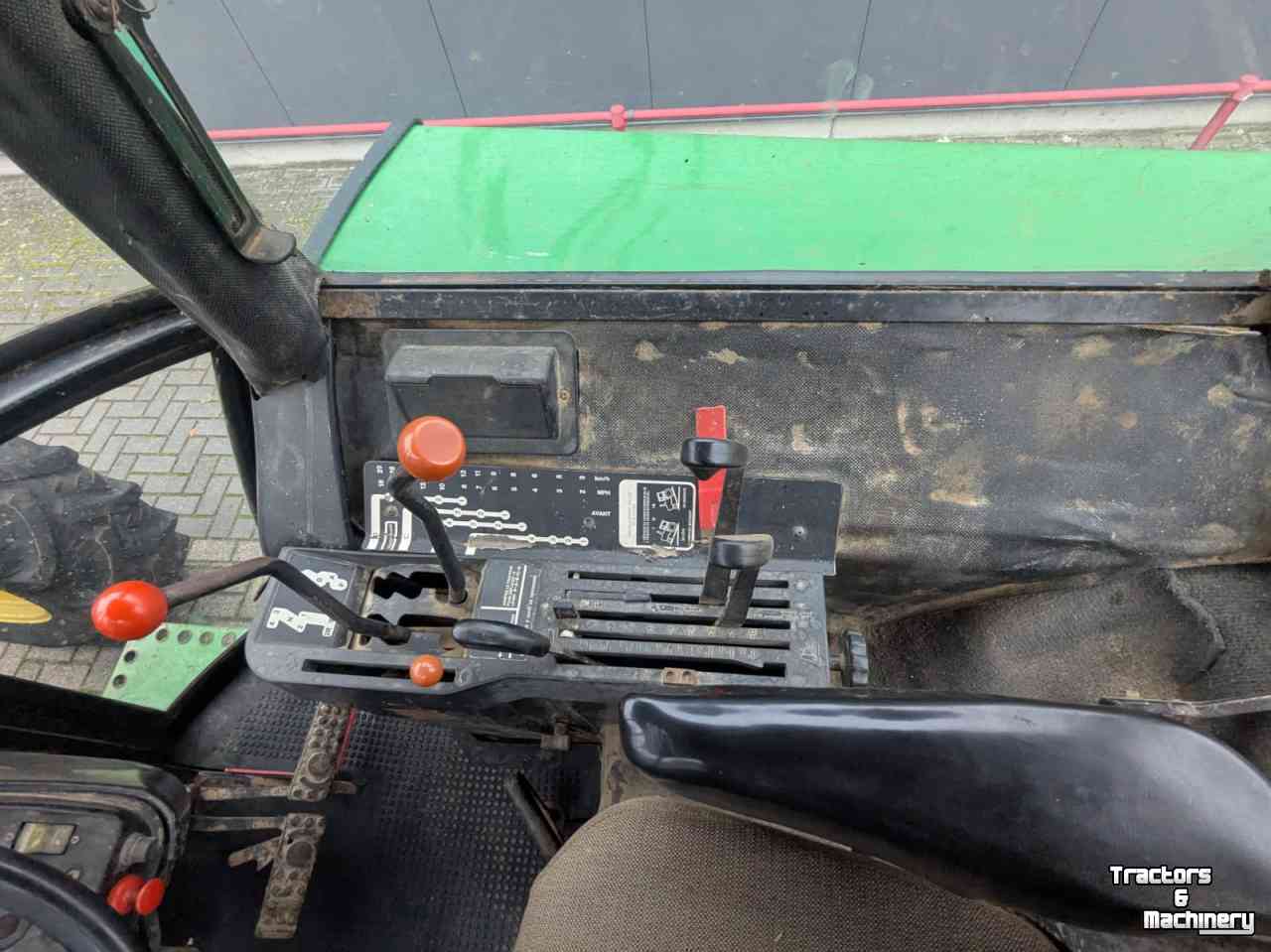 Tractor John Deere 4240 S