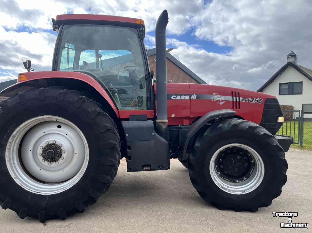 Tractors Case mx255
