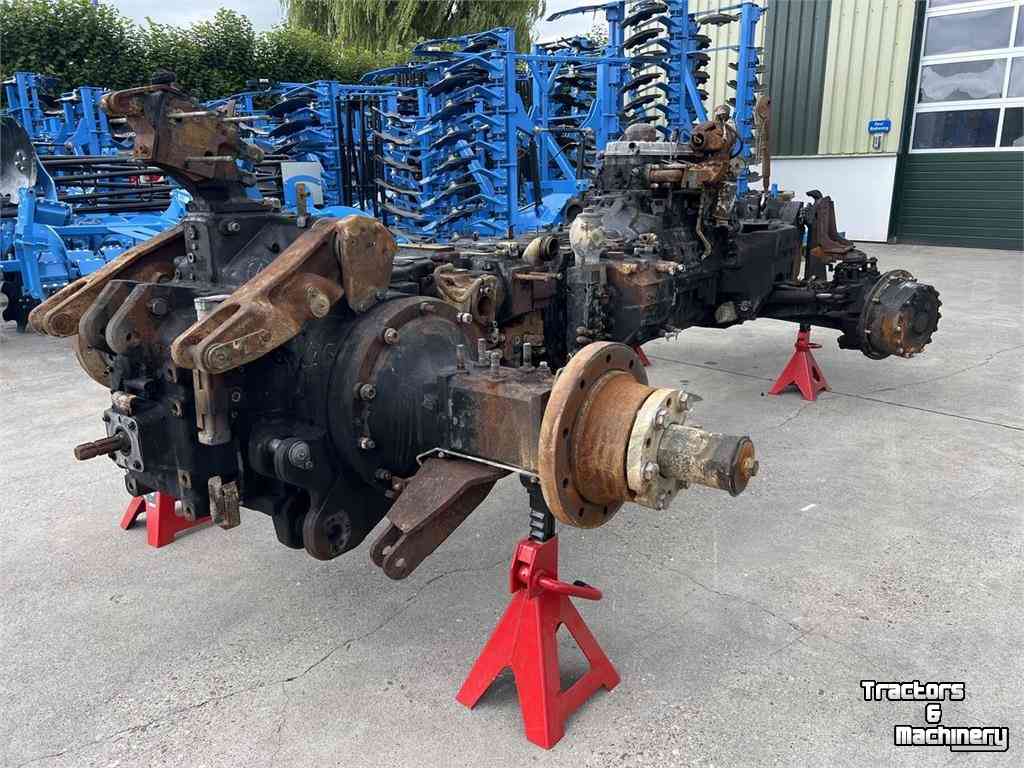 Used parts for tractors New Holland T7.245 AC STAGE 5