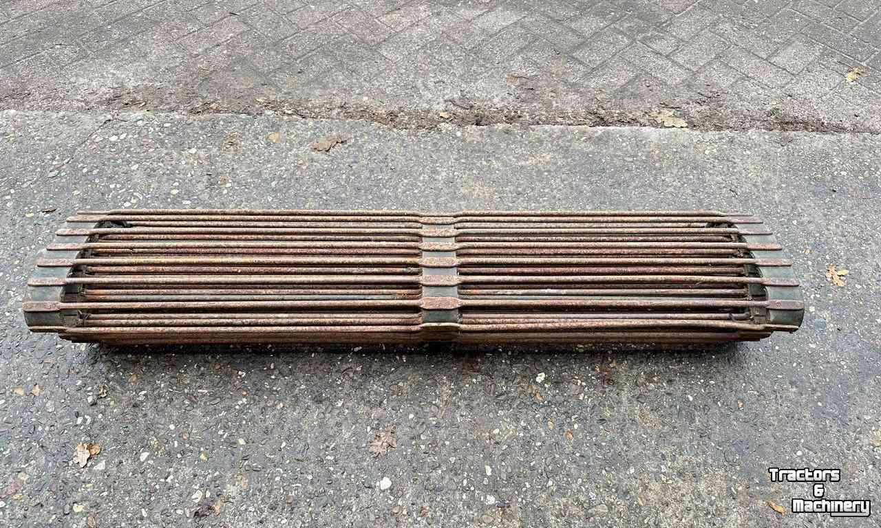 Diverse used spare-parts  42-53-134 Rooimat