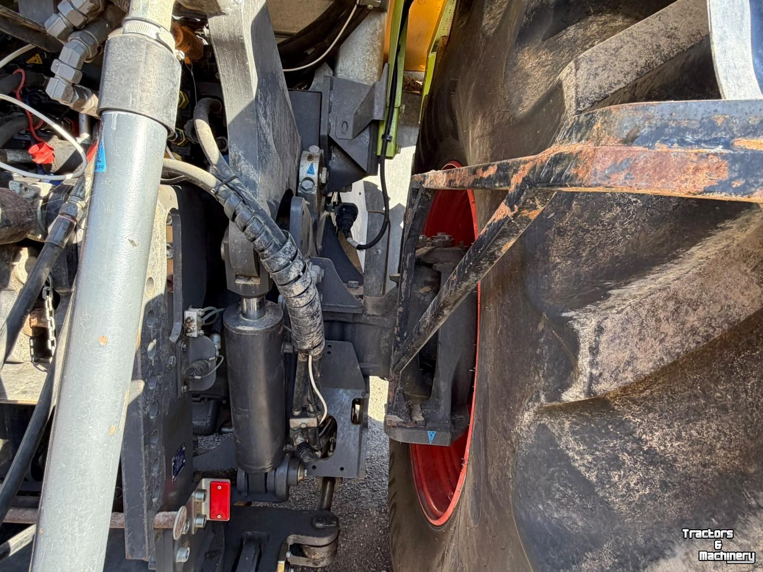 Slurry tank Claas Xerion