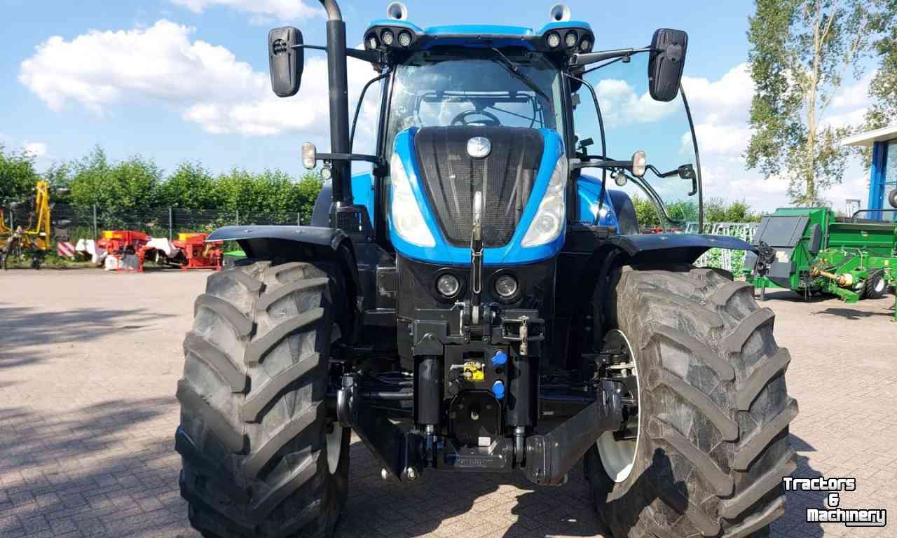 Tractors New Holland T7.270 AC Tractor Traktor