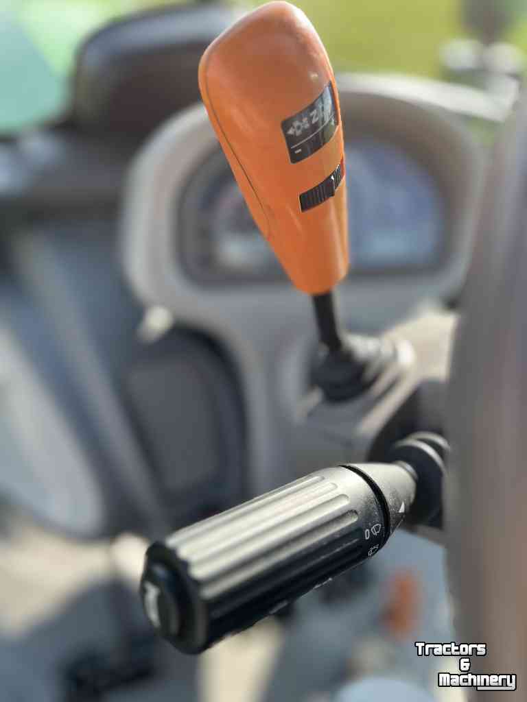 Tractor Deutz-Fahr 5115