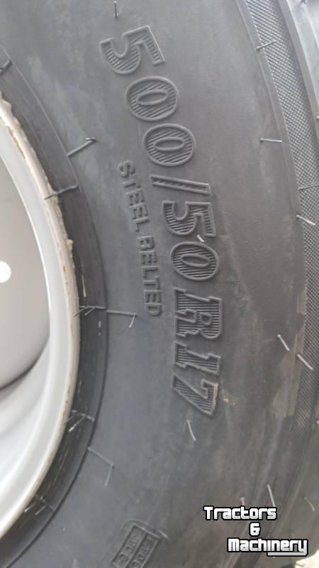 Wheels, Tyres, Rims & Dual spacers  bkt/trekker / loader banden