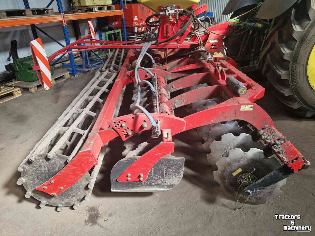 Disc harrow Awemak Schijveneg 5 meter gedragen grondbewerking