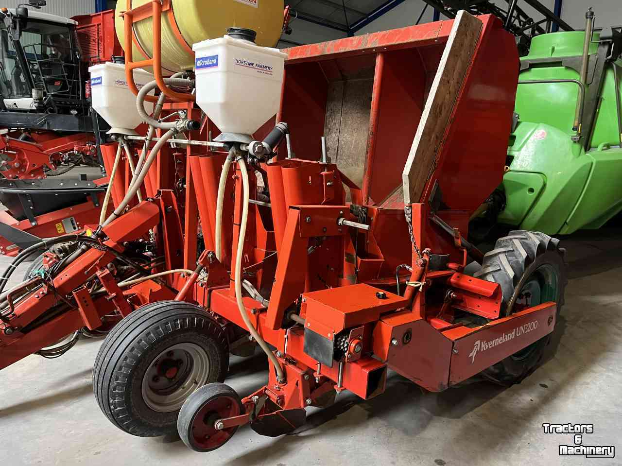 Potato planter Kverneland UN3200 |Underhaug | Bekerpootmachine