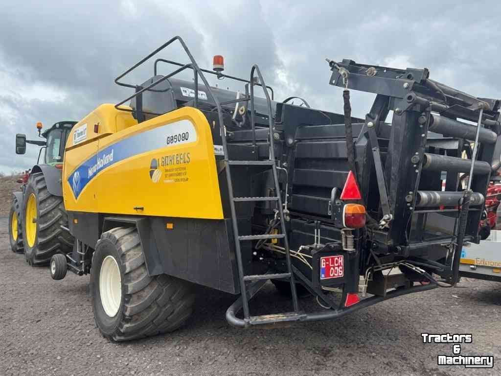 Balers New Holland BB9080